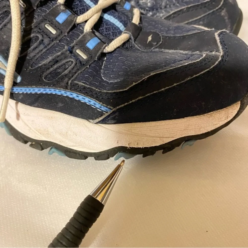 Avia Women’s Size 9.5 Shoes Lace‎ Up See All Pictures For Condition